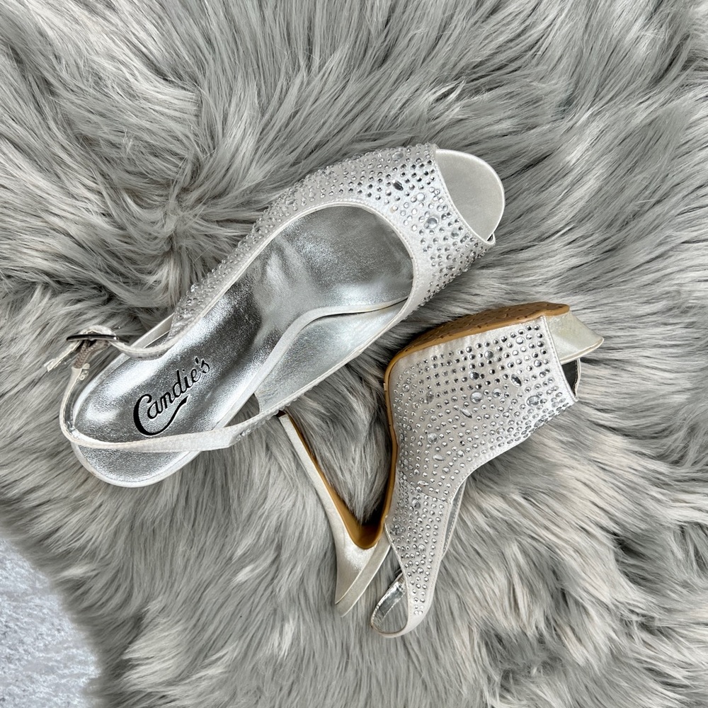 SOLD - NWOT Candie's Catiara Rhinestone Heels - Silver, Size 9 - Picture 4 of 11